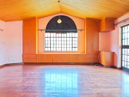 5 Bed House with En Suite in Lower Kabete image 8