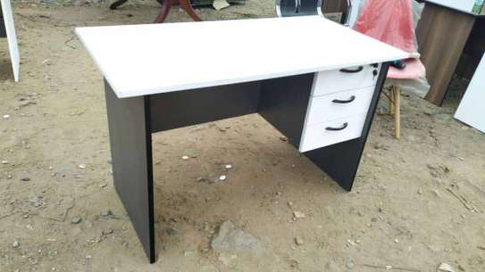 Computer study desk image 4