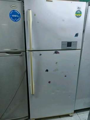 Big double door fridge 700 litres image 2