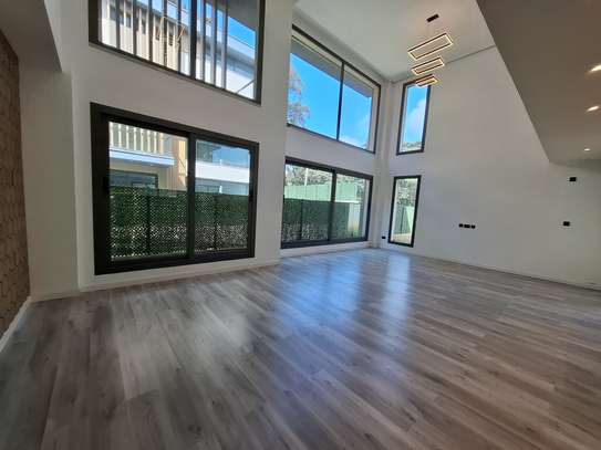 5 Bed Townhouse with En Suite in Lavington image 15