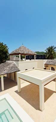 3 Bed Villa in Watamu image 6