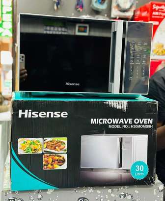Hisense H30MOMS9H 30L Microwave image 1
