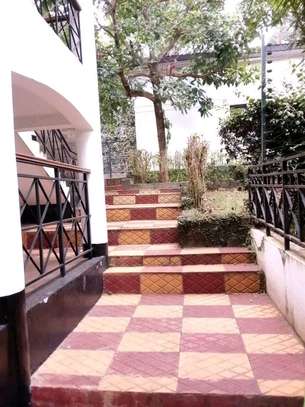 commercial property for rent in Kitisuru image 2