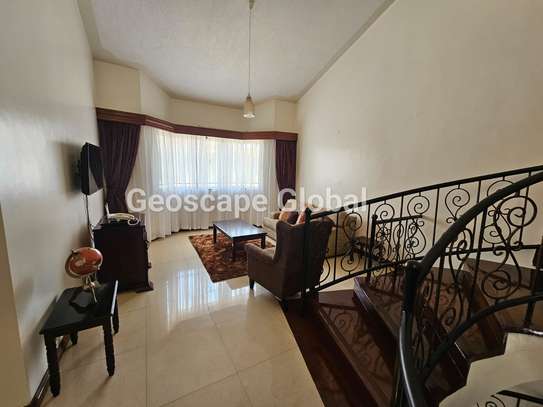4 Bed House with En Suite in Spring Valley image 10