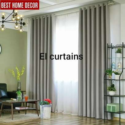 CURTAINS AND SHEERS image 3