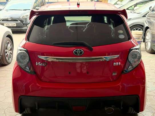 Toyota vitz  G,S image 8