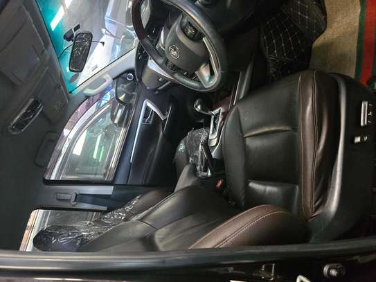 Toyota fortuner image 6