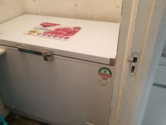 Ramtons chest freezer for sale image 4