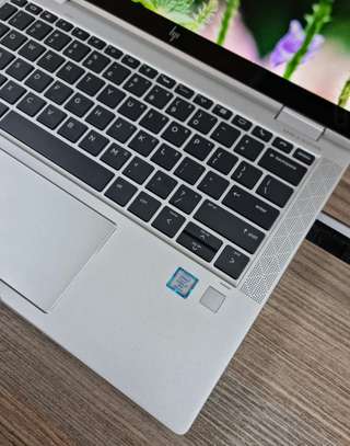 Hp Elitebook 1030 g4 image 5