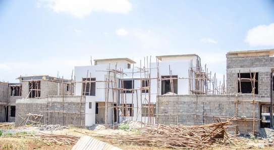 3 Bed House with En Suite at Tatu City image 4