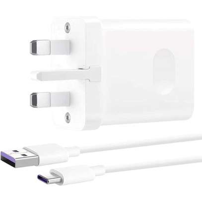 HUAWEI SUPERCHARGE 40W WALL ADAPTER WITH USB C CABLE image 1