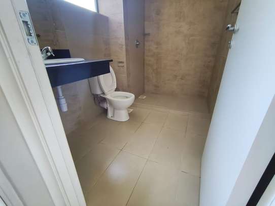 2 Bed Apartment with Swimming Pool in Kitisuru image 4