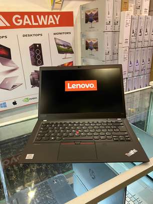 Lenovo ThinkPad T14s Core i7 10th Gen 8GB RAM 256 SSD image 5