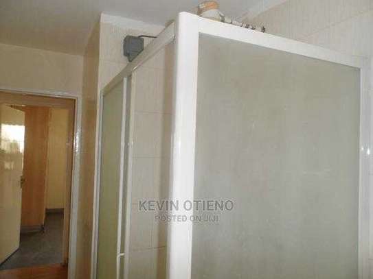 3 bedrooms for sale in Nyayo image 3
