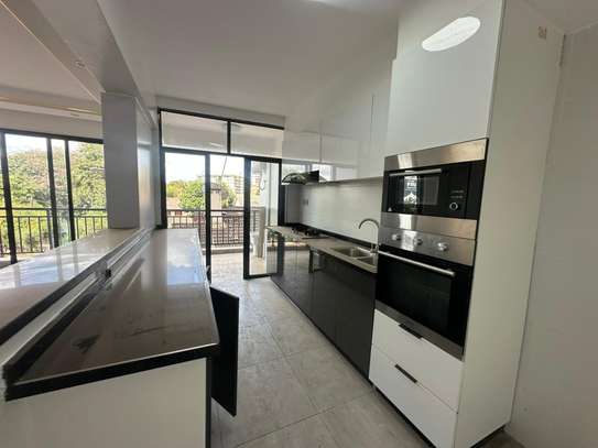 3 Bedroom plus sq apartment for rent in Kileleshwa image 5