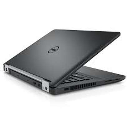 dell latitude 5580 image 3