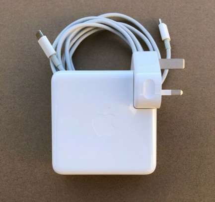 Apple 87W USB-C Macbook Pro & Air Charger With Cable A1719 image 2