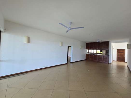 3 Bed Apartment with En Suite in Nyali Area image 13