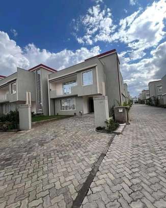 Four bedroom plus sq for sale kitengera image 5