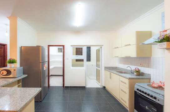 2 bedroom apartment for sale in Lavington image 4