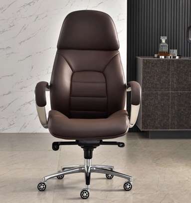 Office Chair : Pure Leather Luxury Ergonomic Boss Chair image 6