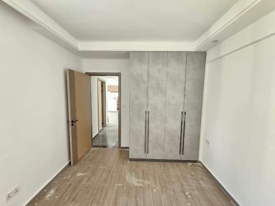 2 Bed Apartment with En Suite in Riverside image 3