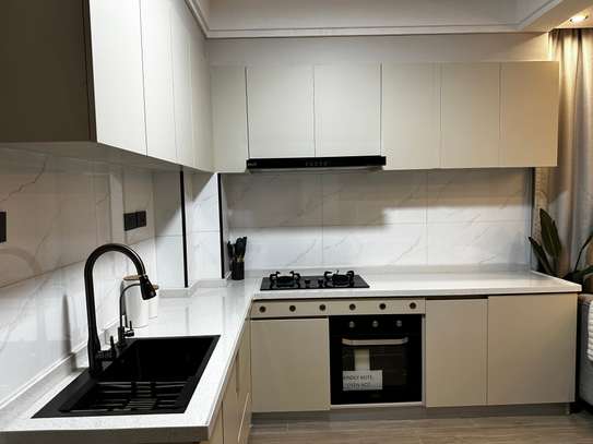 Serviced 1 Bed Apartment with En Suite at Lantana Road image 13