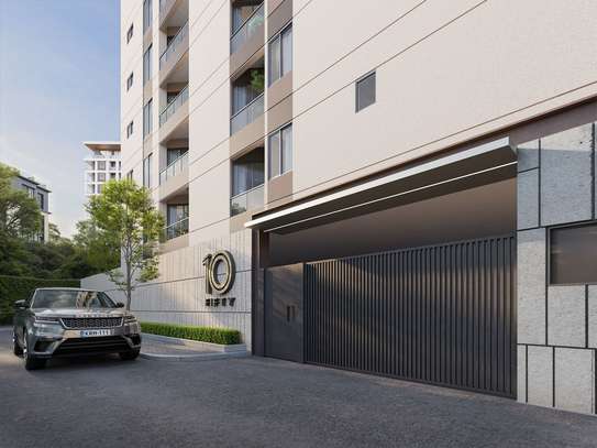 3 Bed Apartment with En Suite in Kilimani image 2