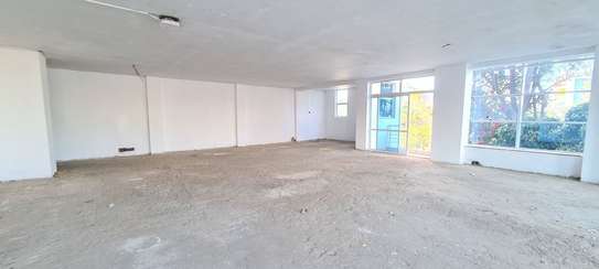 186 m² Office with Lift in Westlands Area image 4