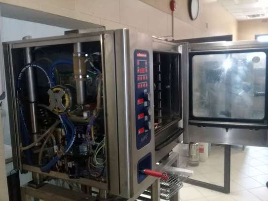 Fridge and freezer repair | Cooker/oven repair in Nairobi.We’re available 24/ image 10