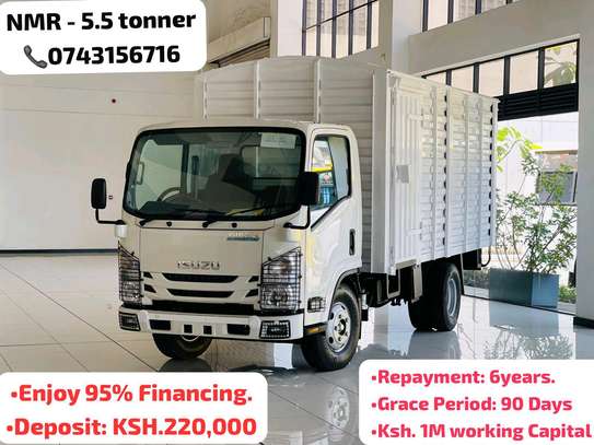 New Isuzu Nmr at 95% Financing image 8