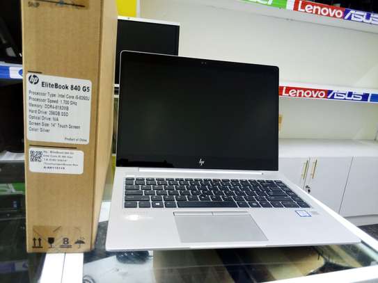 HP EliteBook 840 G5 Core i5 8th Gen 8GB RAM 256SSD TOUCH image 2