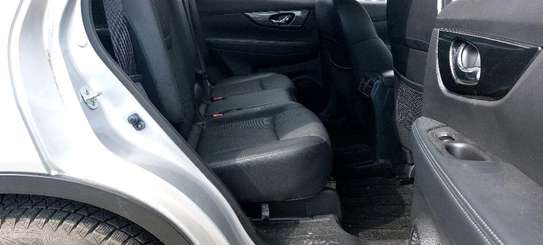 Nissan x-trail 7 seater image 3