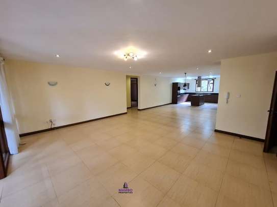 3 Bed Apartment with En Suite at Riverside Drive image 8