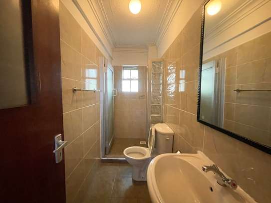 2 Bed Apartment in Westlands Area image 4
