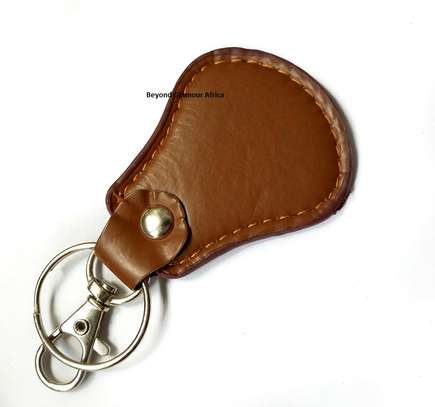 Unisex Brown Leather cardholder and key chain combo image 2