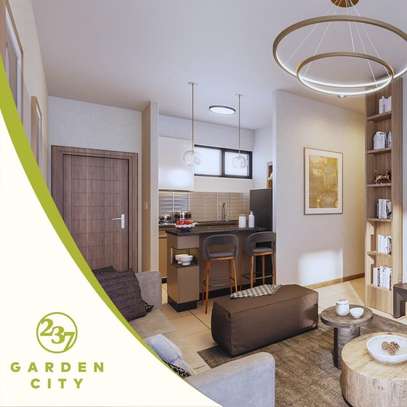Serviced Studio Apartment with En Suite in Garden Estate image 4