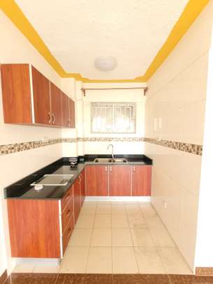 1 Bed Apartment with Swimming Pool in Kilimani image 6