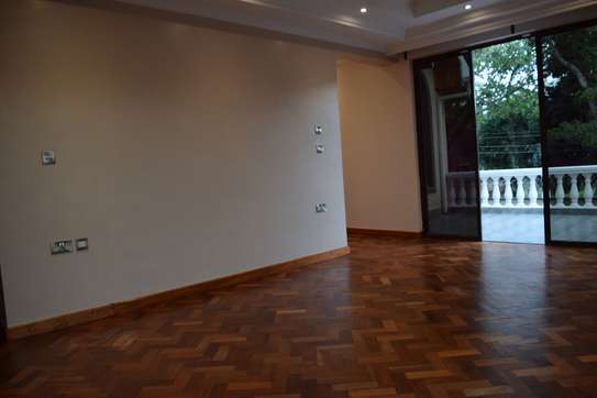 5 Bed Townhouse with En Suite at Lower Kabete image 10