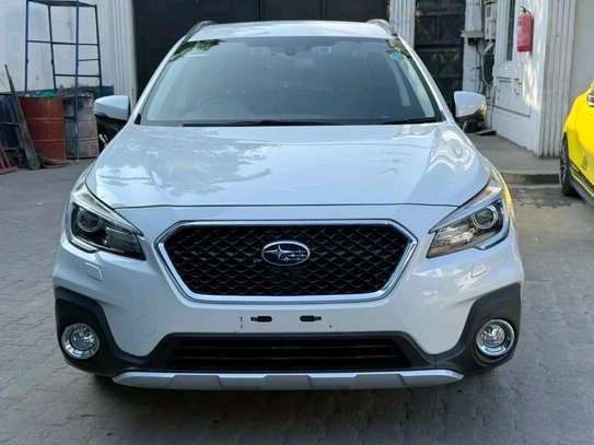 Subaru outback pearl image 3