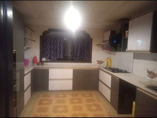 4 Bed Townhouse with En Suite at Karuguru Estate image 1