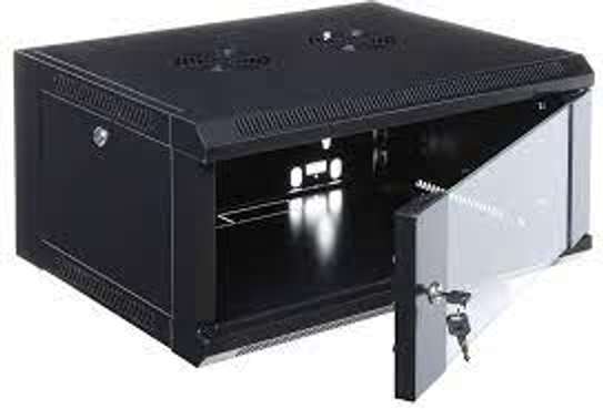 Networking Equipment 32U 600 By 600 Stand Alone Cabinet. image 2