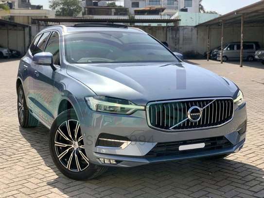 Volvo XC60 T5 AWD Blue 2018 image 5