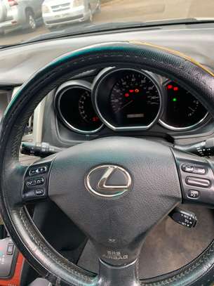 Lexus RX image 4