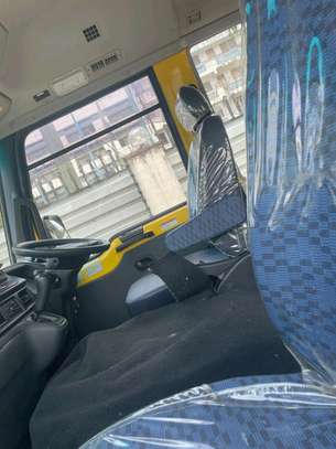 Mitsubish rosa image 3