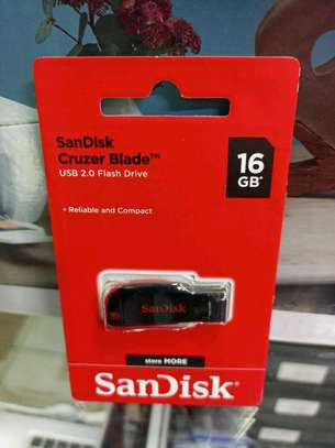San Disk Cruzer blade 16GB image 2