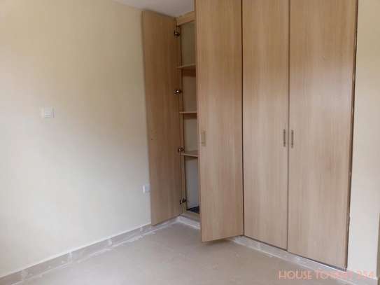 NEWLY BUILT EXECUTIVE ONE BEDROOM FOR 20,000 Kshs. image 6