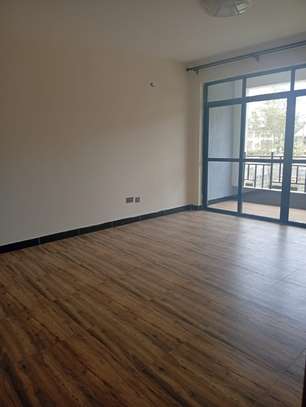 5 Bed House with En Suite in Garden Estate image 2