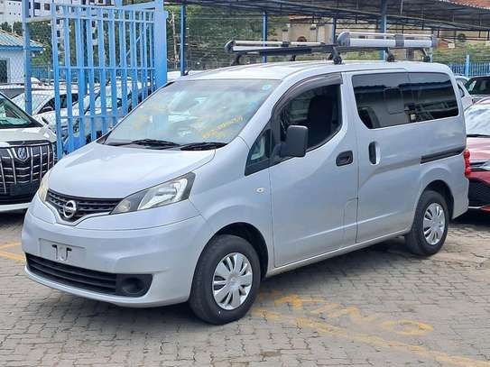 Nissan NV200 Silver 2018 image 2