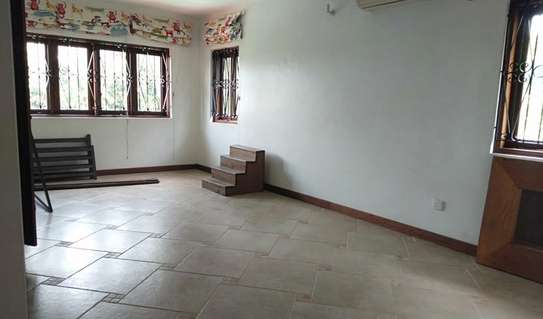 4 Bed House  in Nyali Area image 5